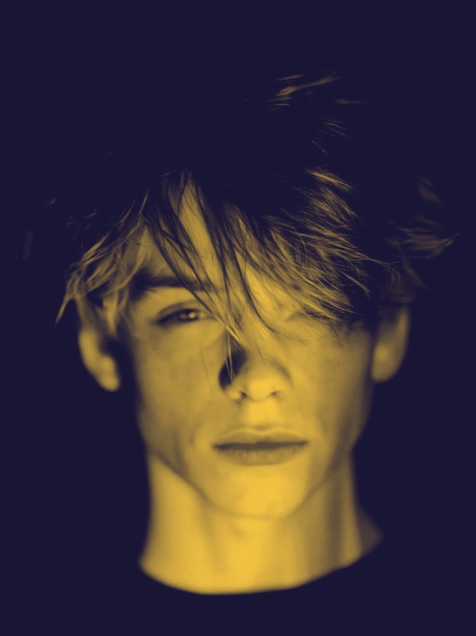 Duotone style example